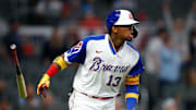 Acuña Jr. amaneció como líder de varios departamentos