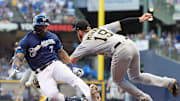Pittsburgh Pirates v Milwaukee Brewers