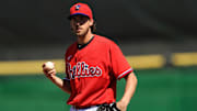 Aaron Nola no ha dejado de ejercitarse