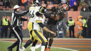 Pittsburgh Steelers v Cleveland Browns
