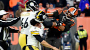 Pittsburgh Steelers v Cleveland Browns