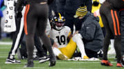Pittsburgh Steelers v Cleveland Browns