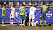 Sebastián Blanco se resiente en un partido entre Portland Timbers y Seattle Sounders.