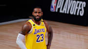 LeBron James y los Lakers avanzaron a segunda ronda