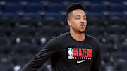 El base de los Blazers se ha dedicado durante la cuarentena a dar su opinión sobre otros jugadores
