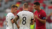 Joshua Kimmich, Toni Kroos e Cristiano Ronaldo