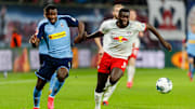 Lieferten sich beim letzten Duell einige Zweikämpfe: Marcus Thuram (l.) und Dayot Upamecano