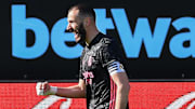 Benzema n'en finit plus de planter avec le Real
