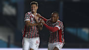 São Paulo venceu o Racing por 3 a 1, no El Cilindro
