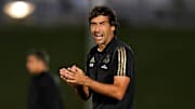 Raul est l'entraîneur du Real Madrid Castilla, l'équipe réserve du Real Madrid. 