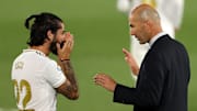 Isco n'a pas joué face à Barcelone lors de la victoire 3-1 des Merengues 