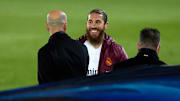 Zinedine Zidane y Sergio Ramos conversando
