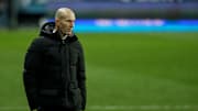 La situation se complique pour Zinédine Zidane. 