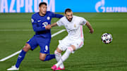 Real Madrid v Chelsea - UEFA Champions League Semi Final: Leg One