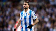 Willian José está de clube novo