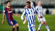 O Barcelona enxerga com bons olhos o Alexander Isak, da Real Sociedad; Borussia Dortmund pode melar um eventual negócio.  