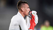 Braian Romero celebrando con alergia su gol