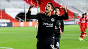 Goncalo Paciencia verwandelte den Last-Minute-Elfer