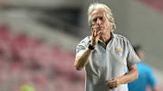 A queda precoce na Champions League foi um grande baque para Benfica de Jorge Jesus.