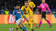 SSC Napoli v FC Barcelona - UEFA Champions League Round of 16: First Leg