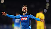 SSC Napoli v FC Barcelona - UEFA Champions League Round of 16: First Leg