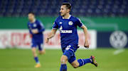 Auch Steven Skrzybski wird Schalke verlassen müssen