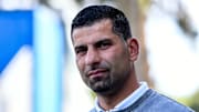Dimitrios Grammozis soll auch im Abstiegsfall auf Schalke bleiben