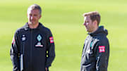 Florian Kohfeldt (r.) wünscht sich noch einen Sechser