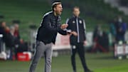 Florian Kohfeldt (38) zeigt sich neuerdings mit legerer Kleidung
