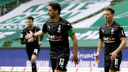 Lars Stindl stimmt seine Mitspieler ein