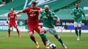 Ömer Toprak (r.) fällt wochenlang aus