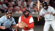 Ted Simmons catching for the St. Louis Cardinals