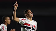Vitor Bueno deixou boa impressão contra o Guarani