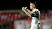 São Paulo e Botafogo passam por momento distintos no Campeonato Brasileiro. 