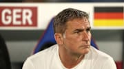 Stefan Kuntz bleibt lieber auf dem Boden