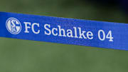 Schalke holt adidas zurück