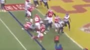 Chiefs RB Damien Williams scampers for a TD run vs the Titans