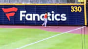 Anderson Feliz forgets the score and throws the ball into the stands, costing his team the game.
