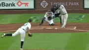 Gleyber Torres puts Yankees on the board with solo homer against Mariners on Monday.