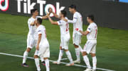 España ganó y se clasifica para los octavos de final