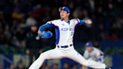 Kwang-hyun Kim is signing with the St. Louis Cardinals.