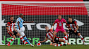 Manchester City e Southampton se enfrentam pela Premier League. 