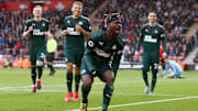 Southampton FC v Newcastle United - Premier League