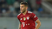 Lucas Hernández sieht sich bei den Bayern als Innenverteidiger