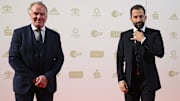 Die Bayern-Bosse Rummenigge (li.) und Salihamidzic nahmen den Preis entgegen