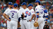 Jugadores de Cachorros de Chicago durante un partido de MLB 2019 contra Cardenales de San Luis