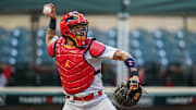El brazo de Yadier Molina sigue siendo un arma letal para los corredores