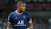 Kylian Mbappé s'est vu proposer un énorme contrat par le PSG.