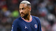 L'hygiène de vie de Neymar fait encore débat