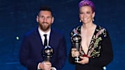 Megan Rapinoe a envoyé un message aux deux grandes stars du football masculin.